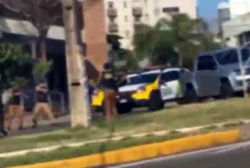 Homem é detido após atacar policial com faca em Umuarama