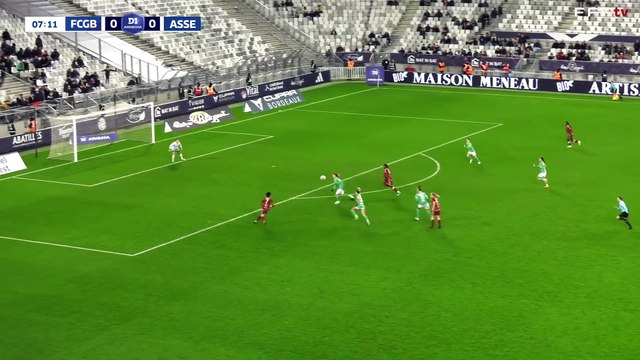 Les Girondins de Bordeaux ouvrent le score avec Hawa Sangaré