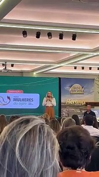 Bahia Farm Show: Presidente do Núcleo Mulheres do Agro faz discurso de despedida em evento; assista