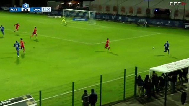 Le FC Villefranche ouvre le score avec Oumar Sidibé