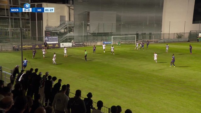 Mansour Sy ouvre le score pour le Marignane Gignac CB FC