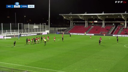 La tête lobée de Thibault Rambaud pour le GOAL FC