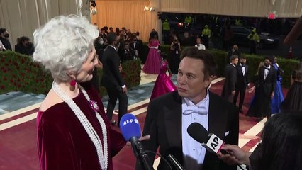 Accionistas de Tesla aprueban multimillonario plan de remuneración de Musk