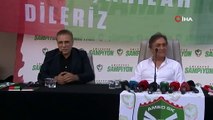 Amedspor'a imza atan Ersun Yanal'ın imza töreninde ilginç anlar