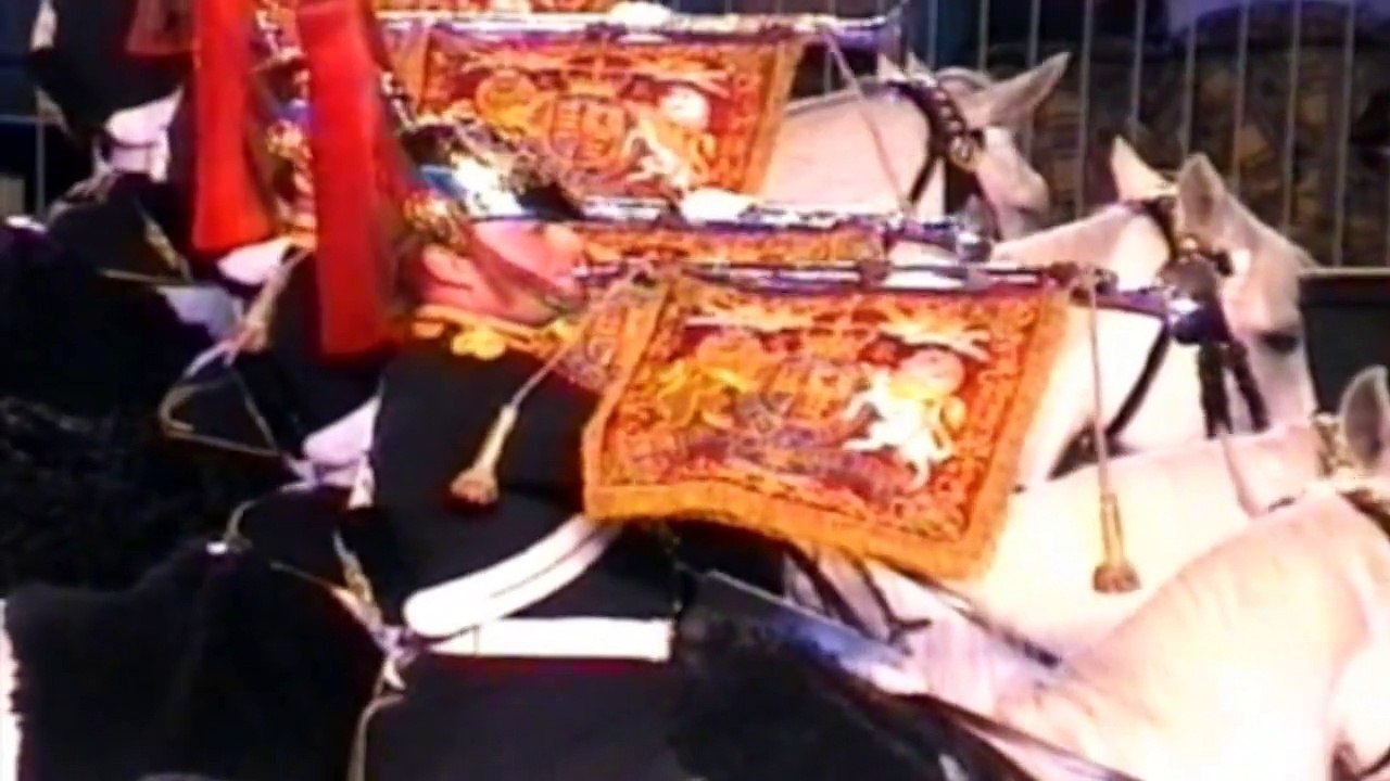 Mounted Band of the Blues and Royals – Royal Edinburgh Military Tattoo #MountedBandBluesRoyals