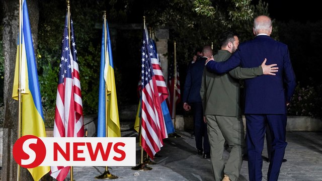 Biden signs new 10-year security agreement with Ukraine