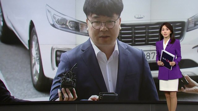 '김건희 명품백 보도' 기자 경찰 조사... 디올백 돌려달라 / YTN