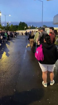 Queues at Birmingham Airport amid travel chaos