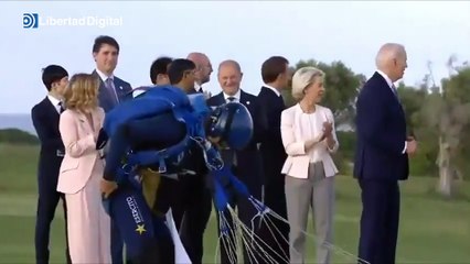 Meloni ayuda a Biden en el G7: un gesto de liderazgo y camaradería 🇮🇹