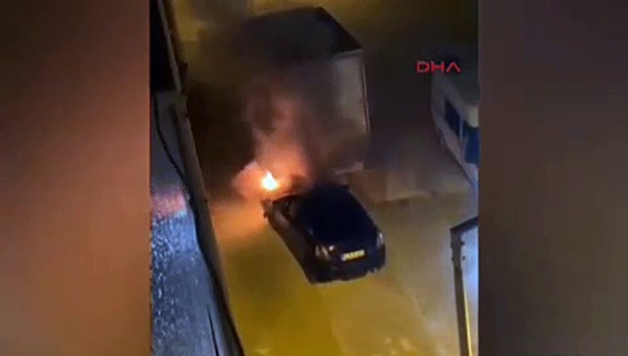 Kendi kendine çalışıp hareket etti: Demir dubaya çarpıp alev aldı