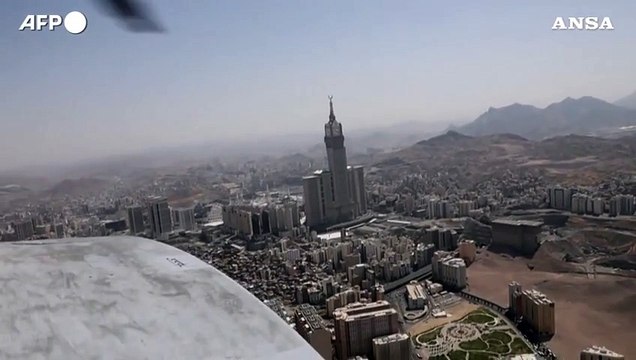 Arabia Saudita, le immagini aeree della Mecca e di Mina nel giorno finale dell'hajj
