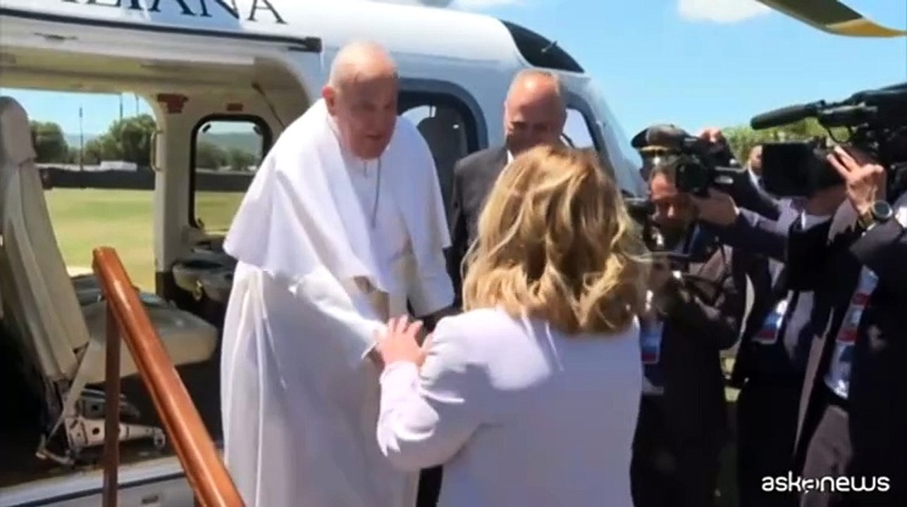 L'arrivo di Bergoglio al G7 in Puglia, ? la prima volta per un papa