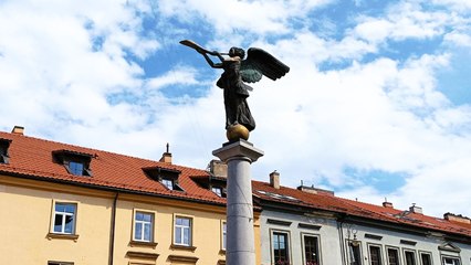 Odkryj Niesamowitą Republikę Zarzecza w Wilnie 🇱🇹