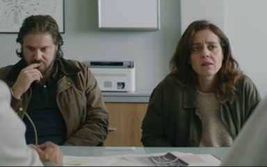 Скачать видео: Vanessa Scalera ed Edoardo Pesce in 'Dall'alto di una fredda torre': la scena