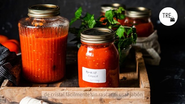 El truco para despegar las etiquetas y la cola de los tarros de cristal fácilmente sin rascar ni usar jabón