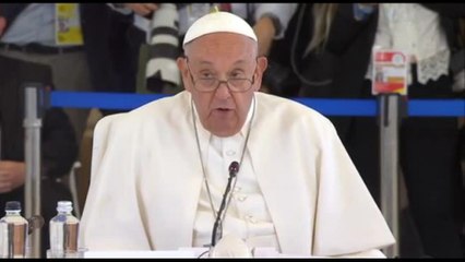 Il Papa al G7: nessuna macchina dovrebbe mai scegliere se togliere la vita