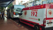 Grande aparato do Samu é mobilizado para socorrer mulher em ônibus do transporte coletivo