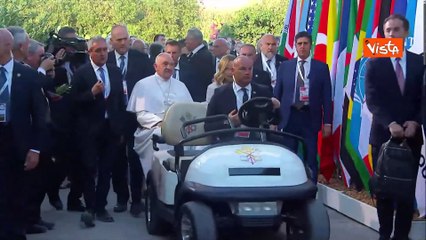 Papa Francesco a G7, la foto con i leader. Ecco le immagini