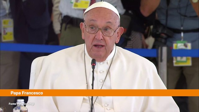 Papa Intelligenza artificiale sia affascinante che tremenda