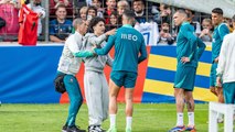 Ronaldo-Wahnsinn in Gütersloh: Mehrere Flitzer beim Portugal-Training