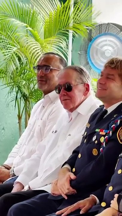 ADN y SNS entregan remozado consultorio odontológico del Cuerpo de Bomberos de SD
