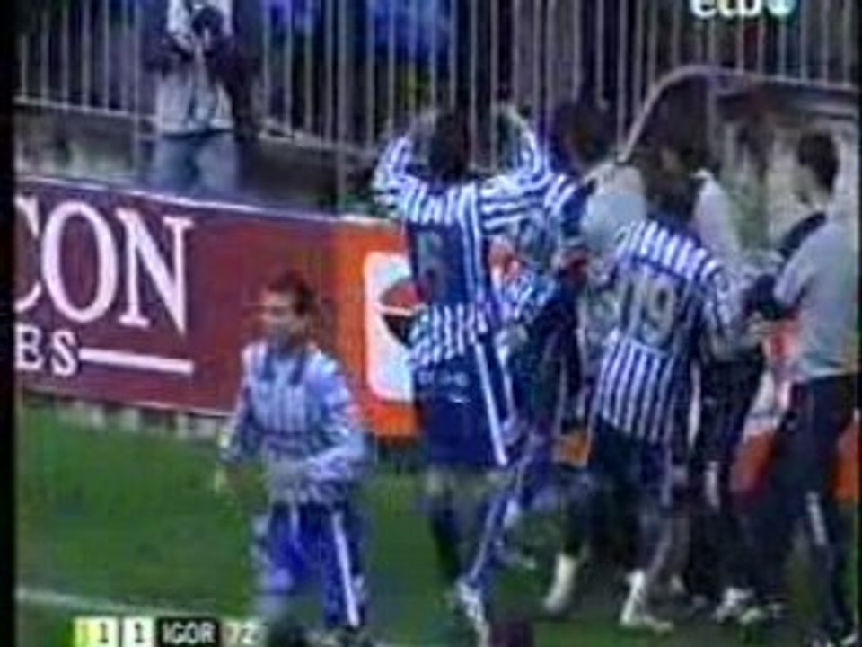Alavés 2 - Poli Ejido 1