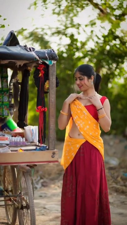 Tera_sajna_sawarna_bin_sajan_ke_bekaar_hai_❤️