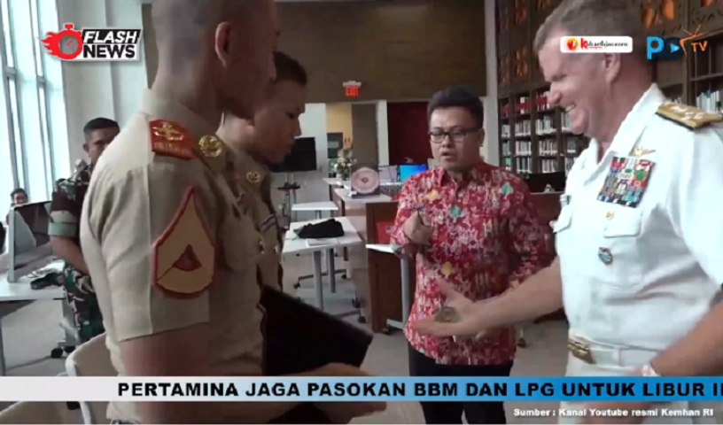 Momen Acara Pelepasan Dua Taruna Akademi TNI di Kedubes AS di Jakarta