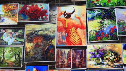 Visiting museums and art exhibitions around the wo