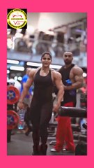 Female bodybuilder. Nice body.