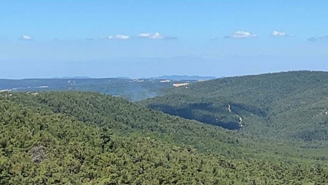 Çanakkale'de orman yangınına müdahale ediliyor