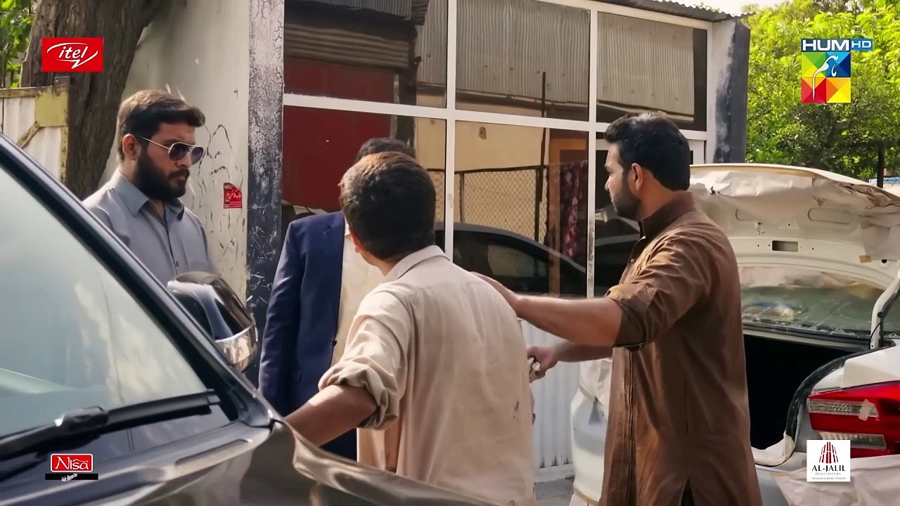 Suna Hai Tum Log Do Numbari Kartay Ho... _ Best Moment _ _Parizaad _ _HUMTV Drama(1080P_HD)