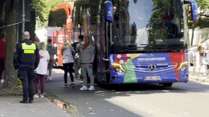 Wyjazd reprezentacji Polski z Hanoweru na mecz do Hamburga