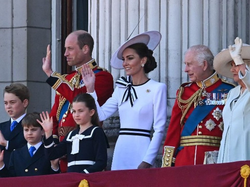'Trooping the Colour': Prinzessin Kate zeigt sich auf dem Palastbalkon