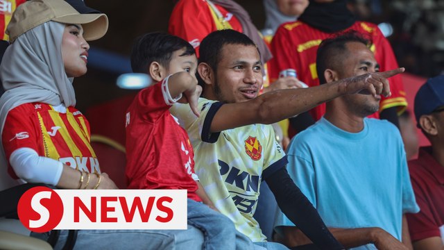 Faisal Halim returns to stadium to support his team