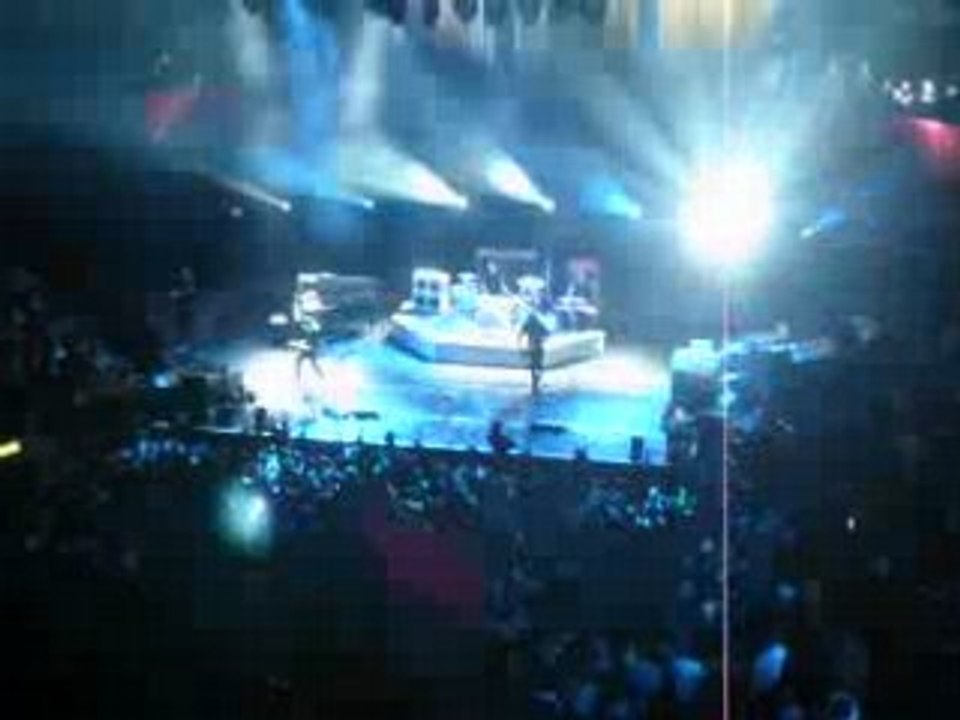 Muse - Butterflies & Hurricanes - RAH