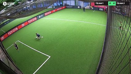 15/06 à 15:32 - Football Terrain Toyota (LeFive Valenciennes)