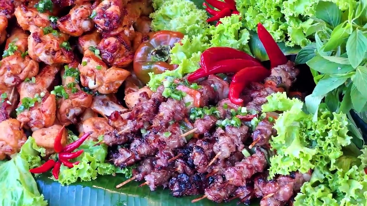 Most Tempting! 2024 Vietnamese Street Food Collection in Saigon_ THE ROAST CHICKENS AND DUCKS_4K