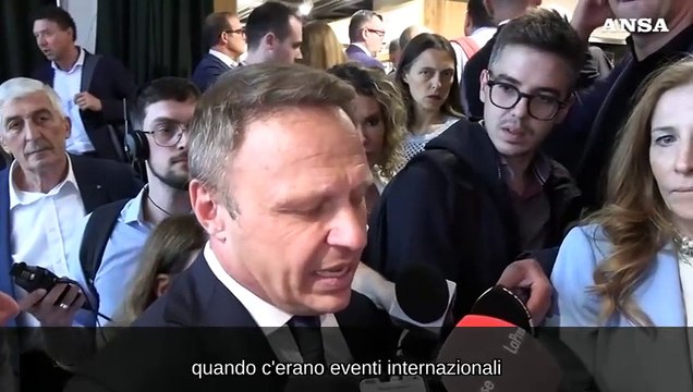 Rissa alla Camera, Lollobrigida: Durante G7 qualcuno predilige proprio interesse