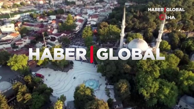 Yurtta Kurban Bayramı coşkusu! Vatandaşlar bayram namazı için camilere akın etti