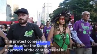 Brazilians march for marijuana decriminalization