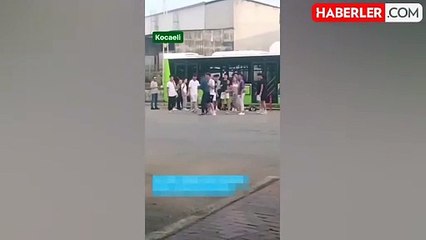 Fenomen Sanatçı Kandıralı Ferdi Otogarda İki Kadınla Kavga Etti 🎤