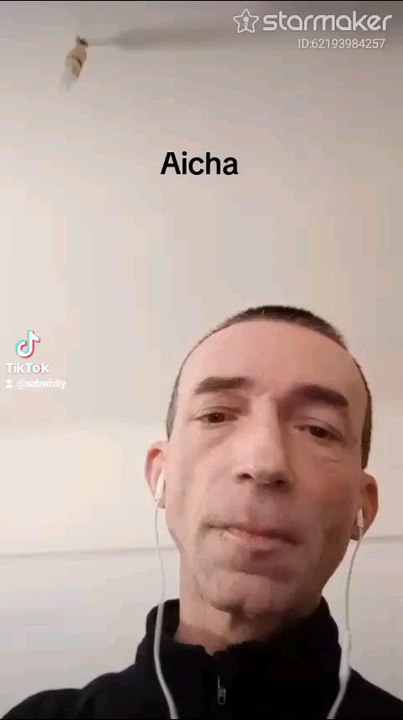 Aicha  Whityman75