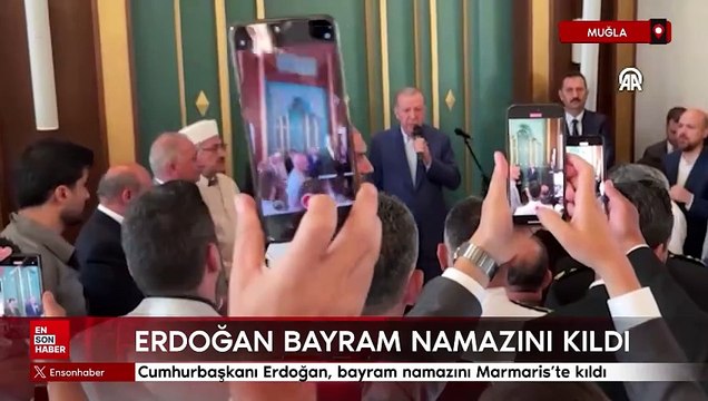 Cumhurbaşkanı Erdoğan, bayram namazını Marmaris'te Okluk Millet Camisi'nde kıldı