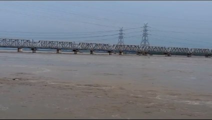 বিপদ সীমায় তিস্তার জল! থামছে না বৃষ্টিও, প্রকৃতির রোষে কী অবস্থা উত্তরবঙ্গের? দেখে চমকে যাবেন!