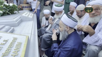 İbrahim Efendi Hocamız ile Kadın-Erkek Yüzlerce İhvân-ı Kirâm Kabr-i Şerîf Ziyâretleri Yaptı