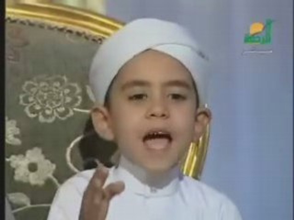 قصيدة  يليقها الطفل مسلم سعيد
