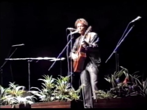 HEARTBREAK HOTEL by Cliff Richard (with introduction) live performance 1989