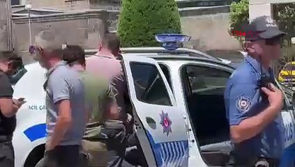 Kayseri’de Atatürk Anıtı’na baltalı saldırı: Biri kadın iki gözaltı