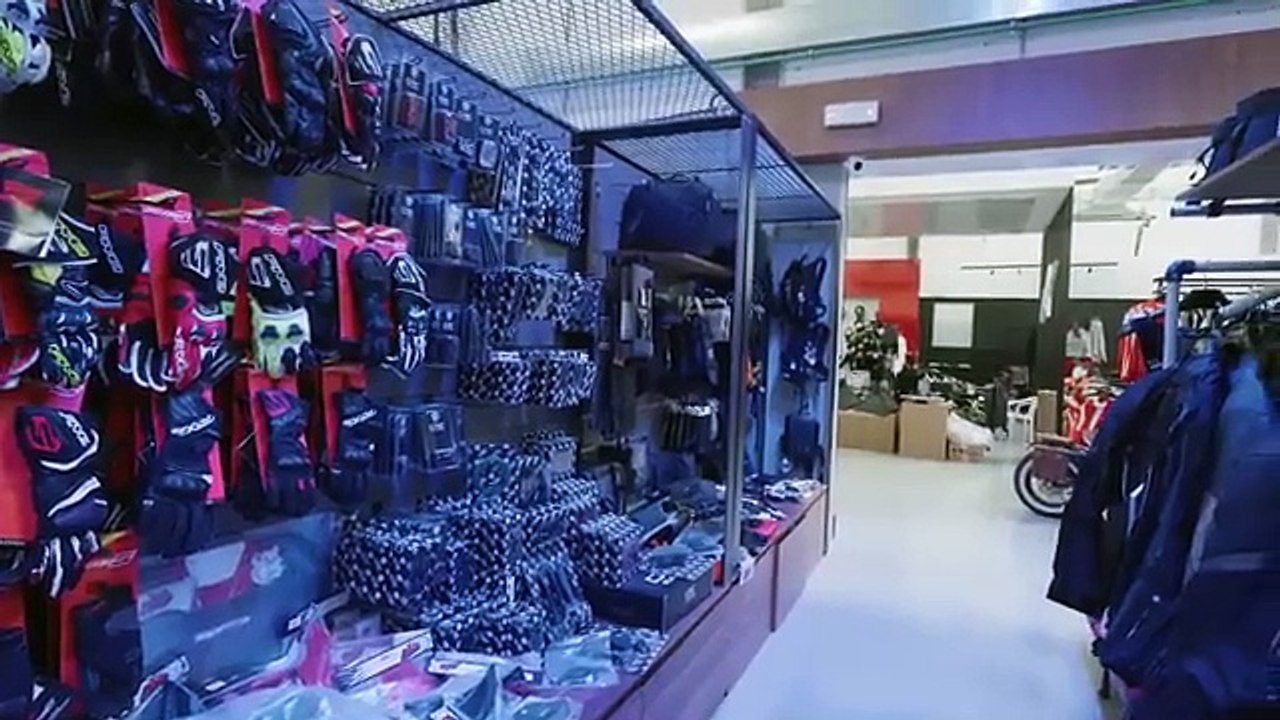 Shipping My Motorcycle to INDIA from DUBAI EP.01 - INDIA Motorcycle Tour- wildlens by abrar